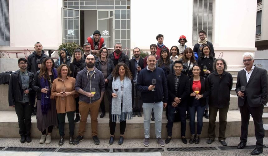 Mendoza 11-05-2022  Los hacedores culturales que  participarán del MICA, en la Ciudad de Buenos Aires, se reunieron con la Ministra Vicario , Se realizó en el Museo Carlos Alonso - Mansión Stoppel