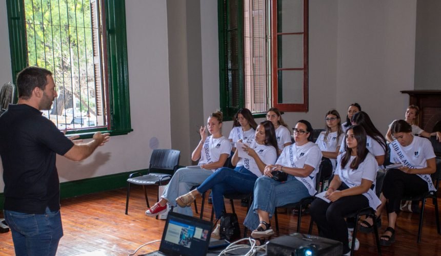 Capacitacion-reinas-1
