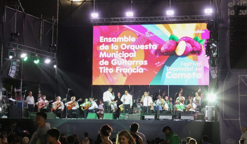 Festival del Camote-Primera Noche (52 de 68)