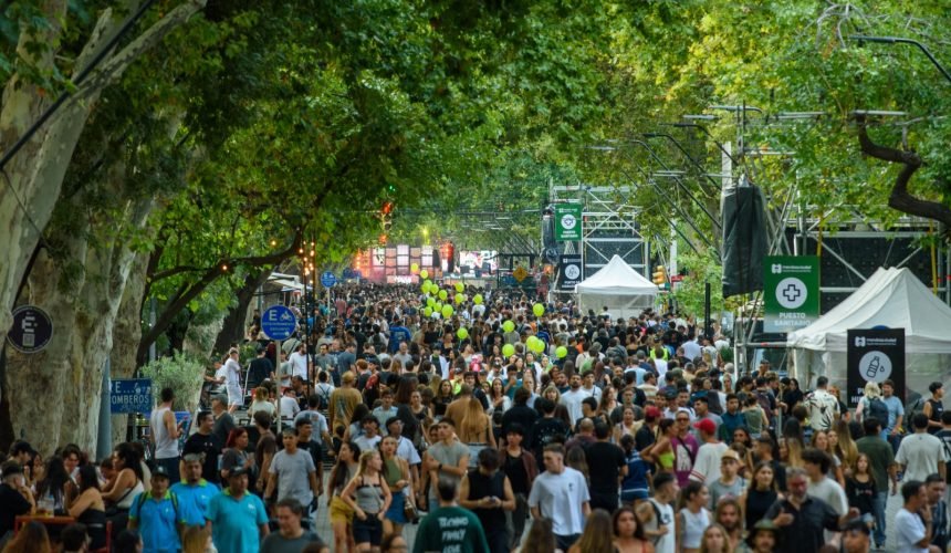 ae382630-e222-c191-f0fb-26e49e30dd99